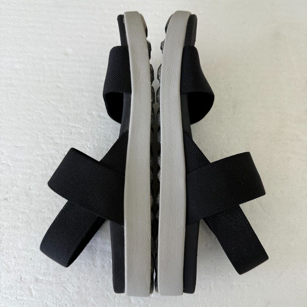 Keen Elle Backstrap Sandal Stretch Straps Recycled Outdoor Size 10.5 Black - Picture 3 of 13